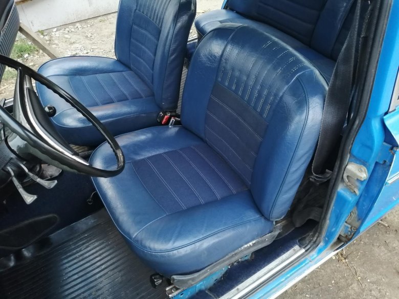 Синий салон ваз 2103