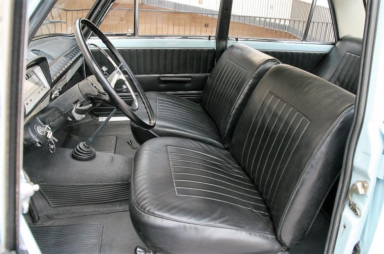 Черный салон ваз 2101