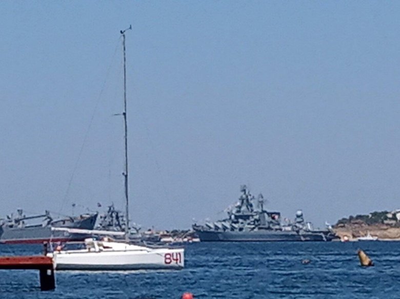 Флагман черноморского флота ракетный крейсер москва