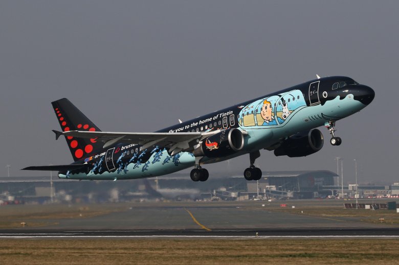 Brussels airlines самолет