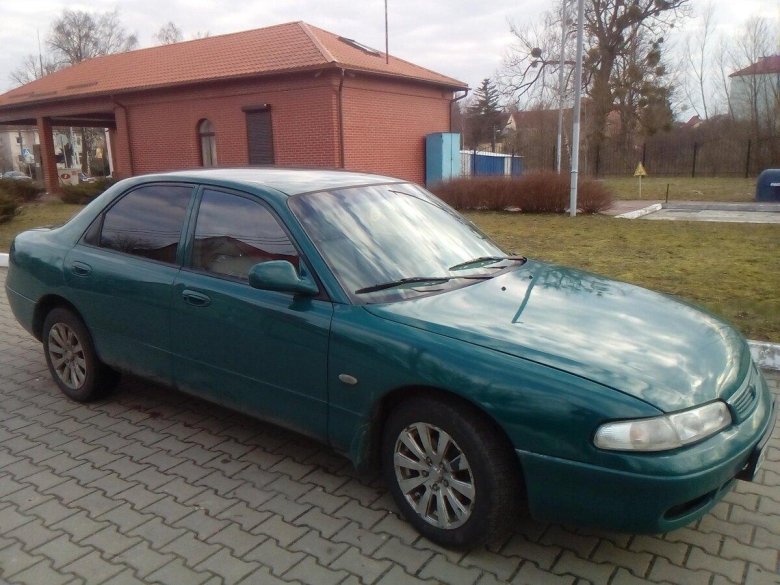 Mazda 626 ge зелёная