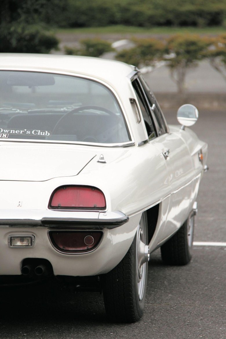 Mazda cosmo sport 110s