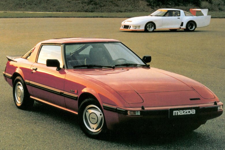 Mazda rx 7 1 поколение