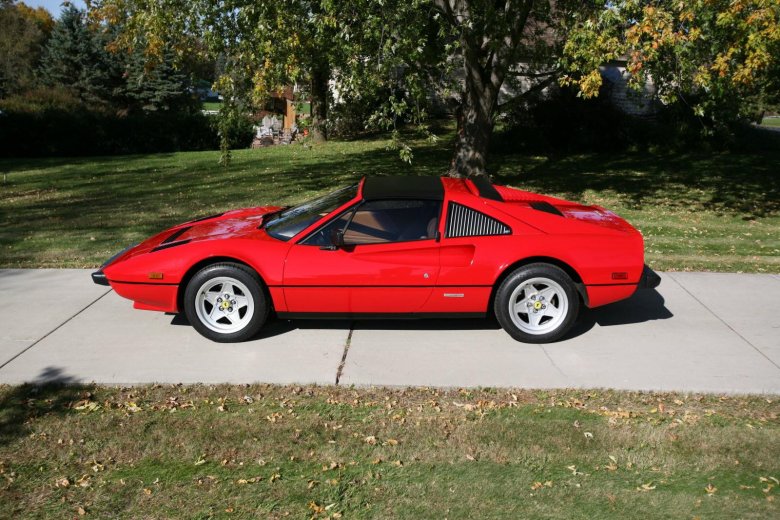 Ferrari 308 gts quattrovalvole