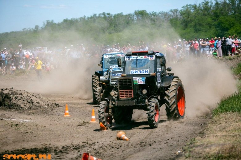 Трактора бизон трек шоу