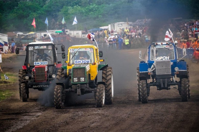 Трактора бизон трек шоу