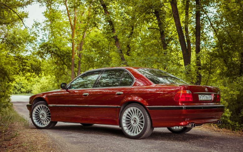 Bmw 750 il e 38