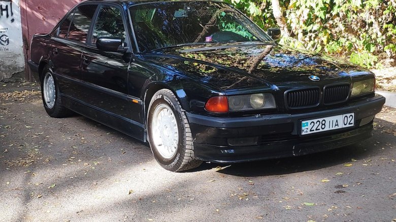 Бмв 38 кузов