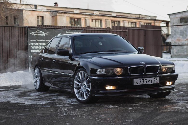 Bmw 7 e38 2000