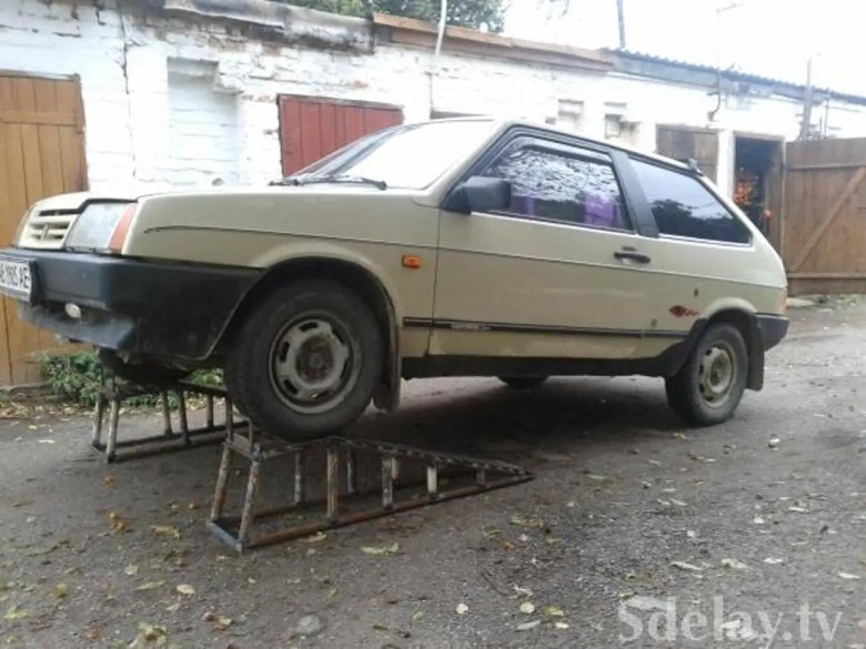 Мини эстакада для автомобиля