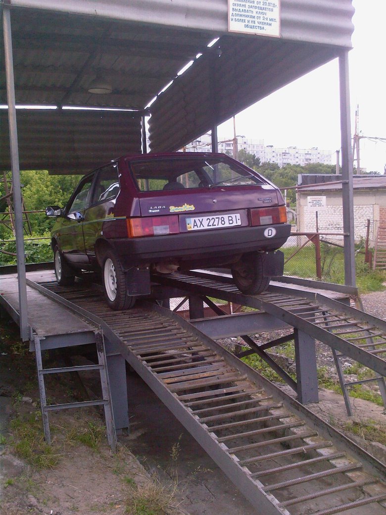 Разборная гаражная эстакада