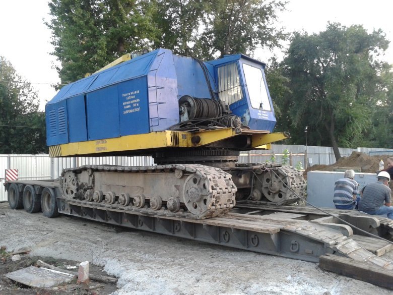Кран гусеничный мкг-40