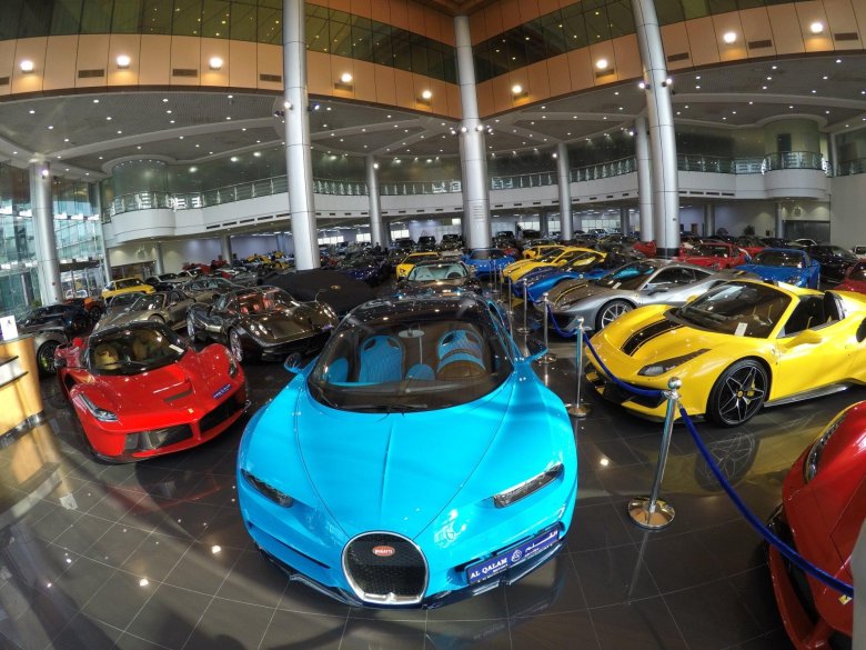 Ферст моторс дубай