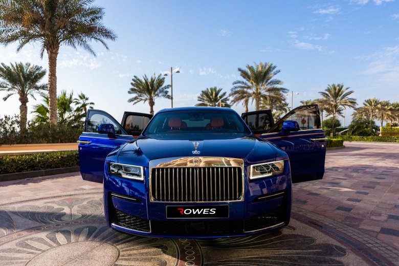 Rolls royce ghost 2011