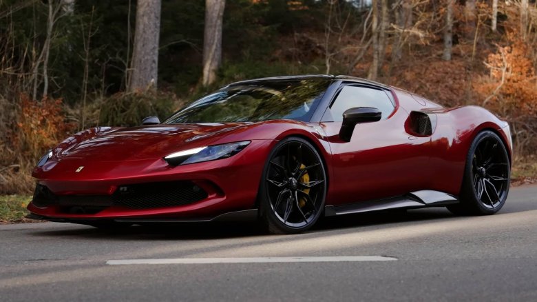 Феррари sf 90 stradale