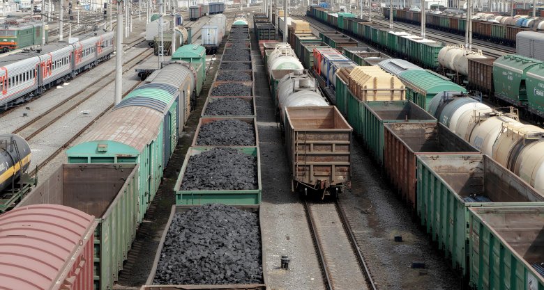Сырьевые перевозки на жд