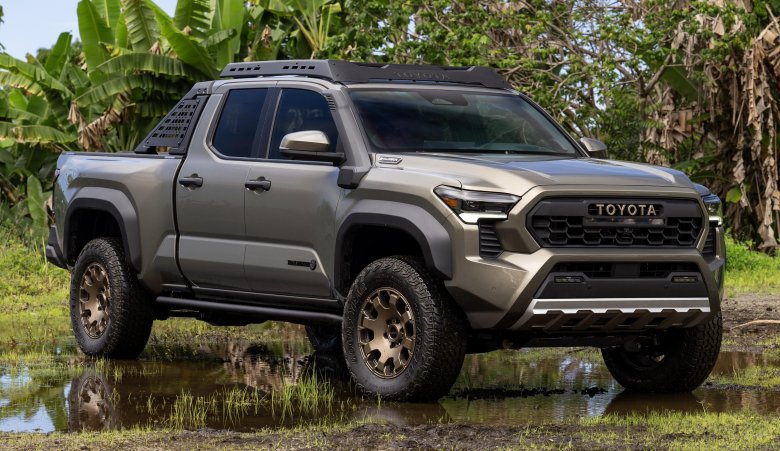Toyota tacoma 2024 trailhunter