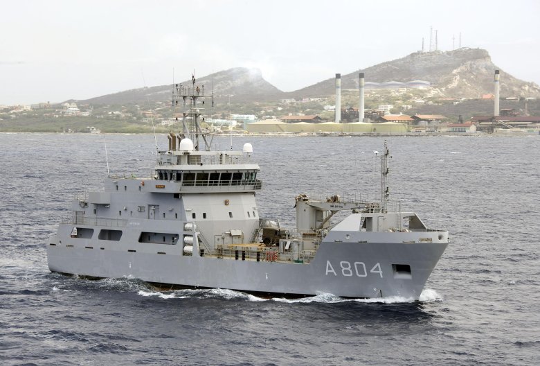Harry dewolf class offshore patrol vessel