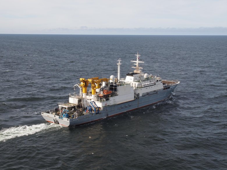 Спасательное судно игорь белоусов