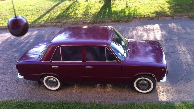 Ваз 2101 вишневая