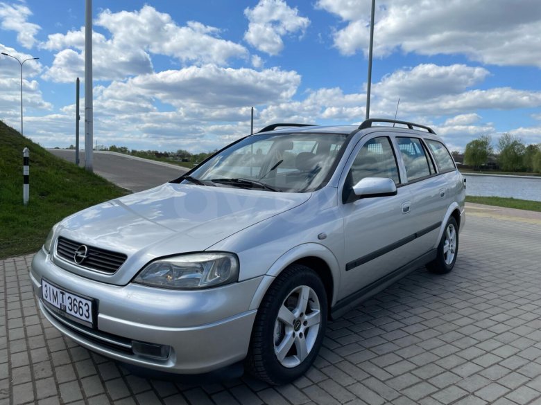 Opel astra caravan 2000
