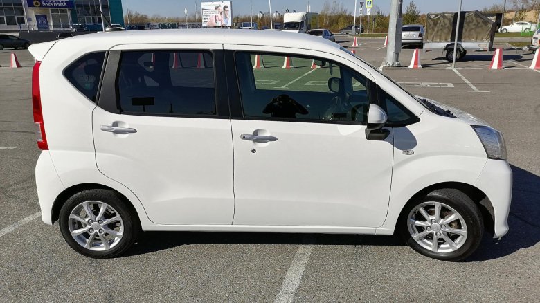 Daihatsu move la150