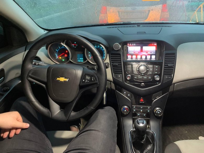 Шевроле круз 2010