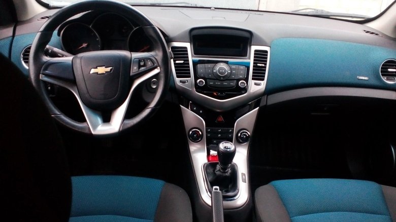 Chevrolet cruze 2012 салон