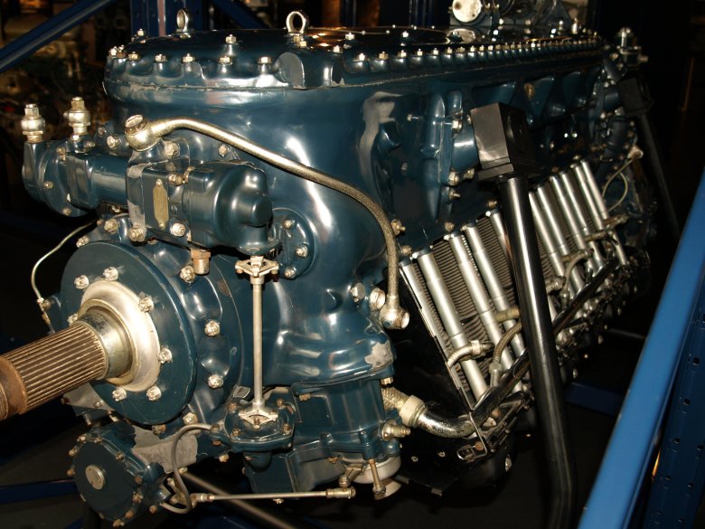 Rolls royce merlin v12