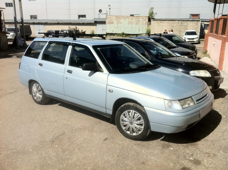 Lada (ваз) 2111 2004