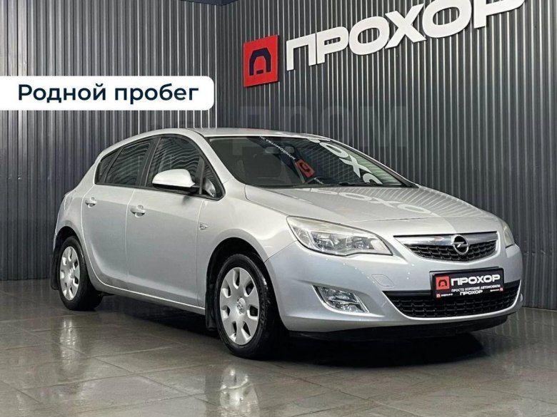 Opel astra 2011