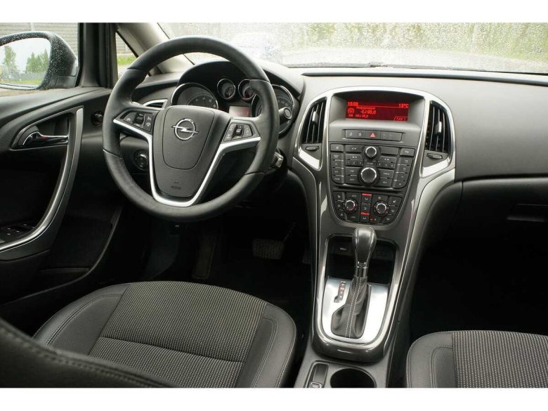 Опель астра j 1.6 2012