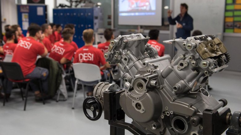 Завод дукати