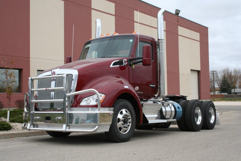 Кенворт т680