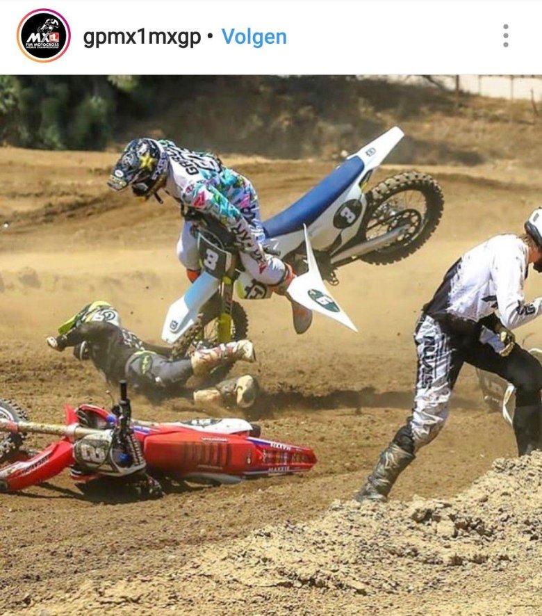 Dirt bike racing motocross