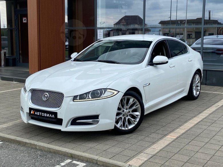 Jaguar xf 2014