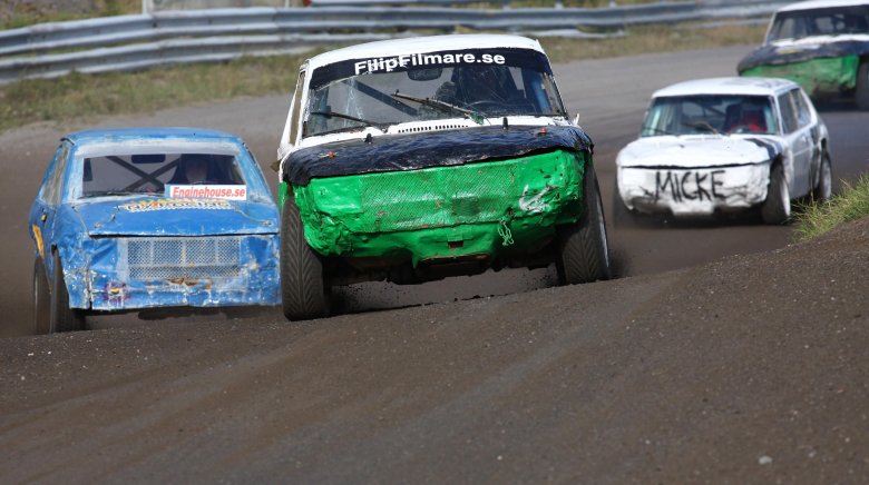 Гонки на автомобилях