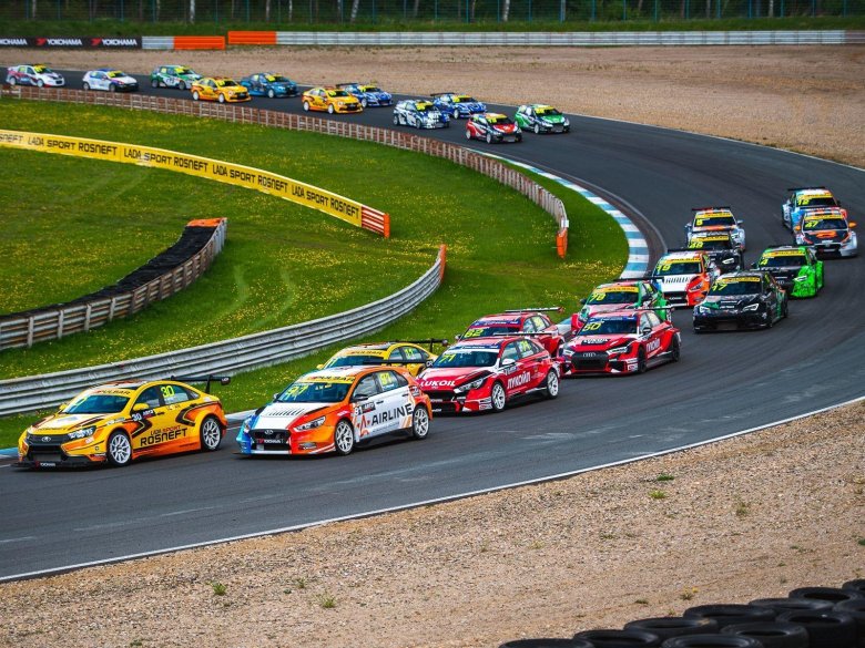 Серия кольцевых гонок