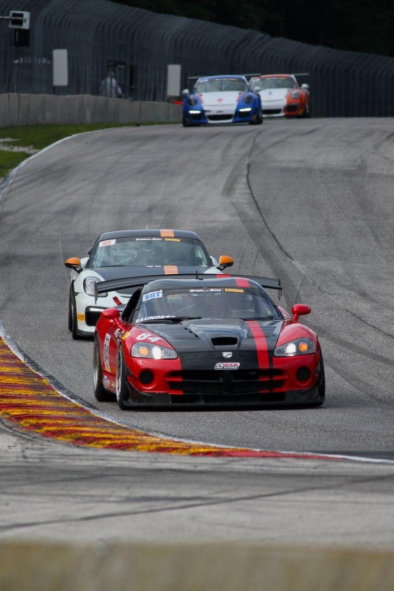 Dodge viper nascar 2006