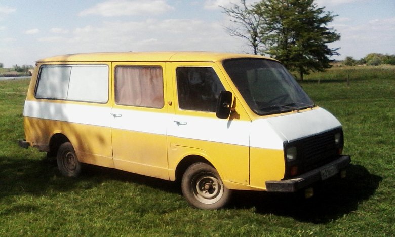 Раф микроавтобус