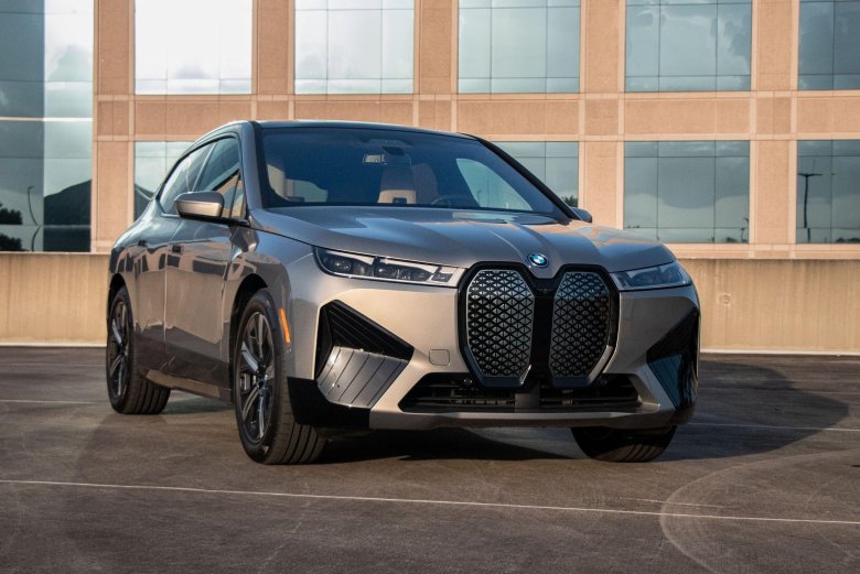 Бмв ix 2023
