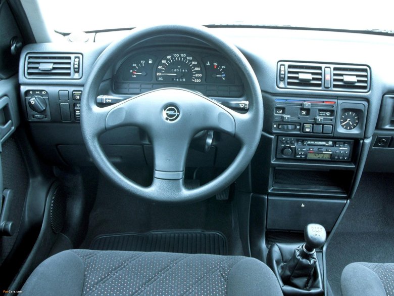 Opel vectra 1992