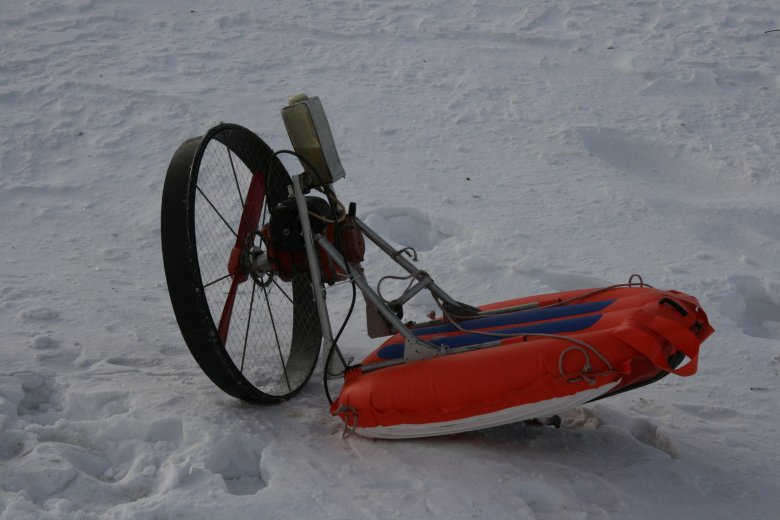 Румпельный аэродвижитель ирбис