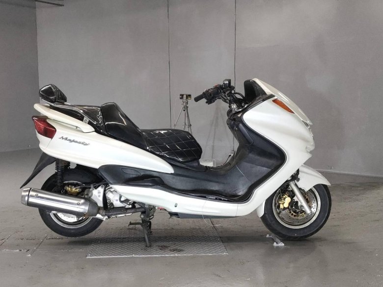 Yamaha majesty