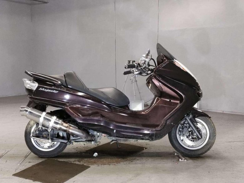 Yamaha majesty 250