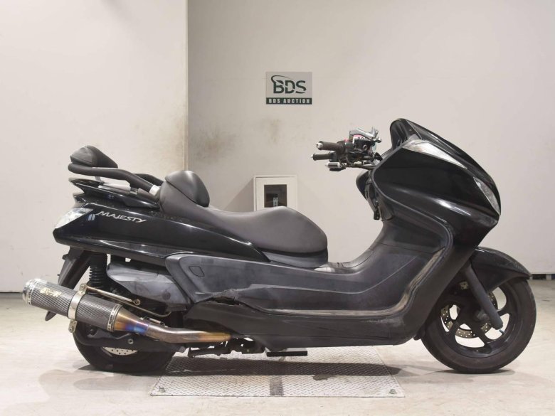 Yamaha majesty 250