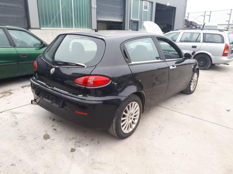 Alfa romeo 147 2001