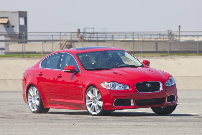 Jaguar xf 2011