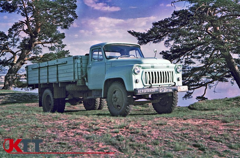 Грузовик газ 53