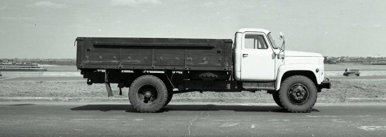 Грузовик газ 53